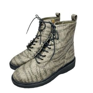 Michael Kors Boots Womens Size 9 Haskell Animal Print Logo Canvas‎ Boot NEW
